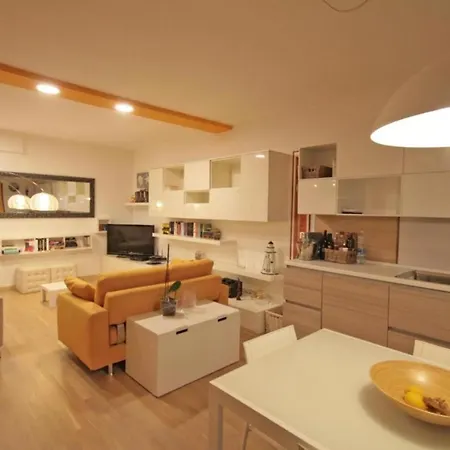 Comodo Casa Razzoli Casa de Férias *