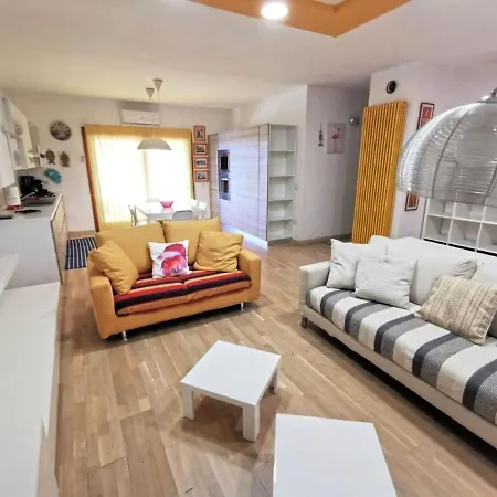 Comodo Casa Razzoli * Palau